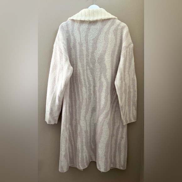 NWOT Express Zebra Print Cardigan Duster - Picture 2 of 3